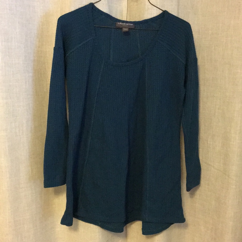 A Pea In The Pod Maternity Shirt